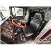 Image 8 : 2000 KENWORTH T800B T/A SLEEPER TRUCK TRACTOR