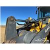 Image 40 : 2004 JOHN DEERE 444J WHEEL LOADER