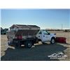Image 3 : 2002 FORD F450 XL REGULAR CAB S/A SANDER TRUCK