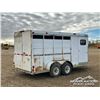 Image 3 : 1994 LOGAN T/A LIVESTOCK TRAILER