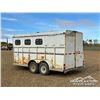 Image 4 : 1994 LOGAN T/A LIVESTOCK TRAILER