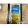 Image 9 : ASSORTED SHOP JACKS W/CHAIN HOIST