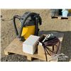 Image 1 : GRAVEL TRUCK ELECTRIC TARP HARDWARE