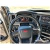 Image 13 : 2023 PETERBILT 567 T/A SLEEPER TRUCK TRACTOR