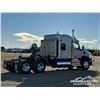 Image 3 : 2023 PETERBILT 567 T/A SLEEPER TRUCK TRACTOR