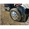 Image 48 : 2023 PETERBILT 567 T/A SLEEPER TRUCK TRACTOR