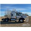 Image 2 : 2023 PETERBILT 567 T/A SLEEPER TRUCK TRACTOR