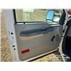 Image 21 : 1999 FORD F450 REGULAR CAB FLATBED DUALLY TRUCK