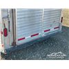 Image 17 : 2001 SOUTHLAND 24 FT. T/A LIVESTOCK TRAILER
