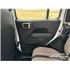 Image 27 : 2018 JEEP WRANGLER SAHARA SPORTS UTILITY VEHICLE