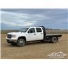 Image 1 : 2013 GMC SIERRA 3500HD CREW CAB FLATBED PICKUP