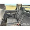 Image 25 : 2013 GMC SIERRA 3500HD CREW CAB FLATBED PICKUP