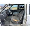 Image 6 : 2013 GMC SIERRA 3500HD CREW CAB FLATBED PICKUP