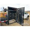 Image 33 : 2002 FORD F450 CREW CAB FLATBED TRUCK