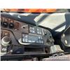 Image 13 : 2013 DOOSAN DX300LC-3 HYDRAULIC EXCAVATOR