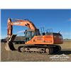 Image 4 : 2013 DOOSAN DX300LC-3 HYDRAULIC EXCAVATOR