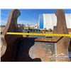 Image 11 : 48 IN. EXCAVATOR DIGGING BUCKET