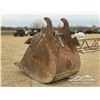 Image 4 : 48 IN. EXCAVATOR DIGGING BUCKET