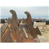 Image 9 : 48 IN. EXCAVATOR DIGGING BUCKET
