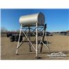 Image 2 : FUEL TANK W/STAND