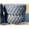 Image 9 : (4) MICHELIN 23.5 R25 TIRES