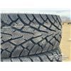 Image 7 : (4) CENTARA 235/75R15 TIRES