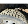 Image 28 : 2001 FORD F550 XLT CREW CAB BOOM TRUCK