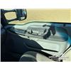 Image 9 : 2001 FORD F550 XLT CREW CAB BOOM TRUCK