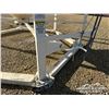 Image 6 : 2013 MERIDIAN 2000 +/- BUSHEL HOPPER BIN