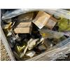 Image 5 : ASSORTED EQUIPMENT PARTS