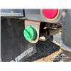 Image 19 : 2008 FORD F-550 XLT FLATDECK DUALLY PILOT TRUCK