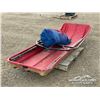 Image 3 : FIBERGLASS SKIDOO SKIMMER W/TENT