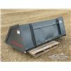 Image 4 : 78 IN. SKID STEER SNOW/MULCH BUCKET