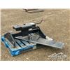 Image 4 : DSP ADJUSTABLE 5TH WHEEL
