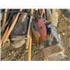 Image 5 : QTY OF GARDEN & SHOP TOOLS