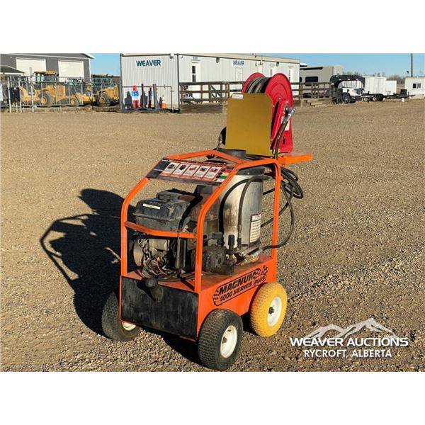 MAGNUM 4000 SERIES PRESSURE WASHER