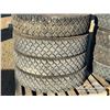 Image 6 : (8) 11R24.5 TIRES