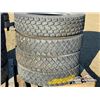 Image 7 : (8) 11R24.5 TIRES
