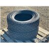 Image 3 : (2) JOYROAD 275/65R18 TIRES