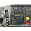 Image 19 : 2007 INTERNATIONAL 7600 SBA T/A DUMP TRUCK