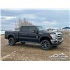 Image 2 : 2013 FORD F350 LARIAT CREW CAB PICKUP