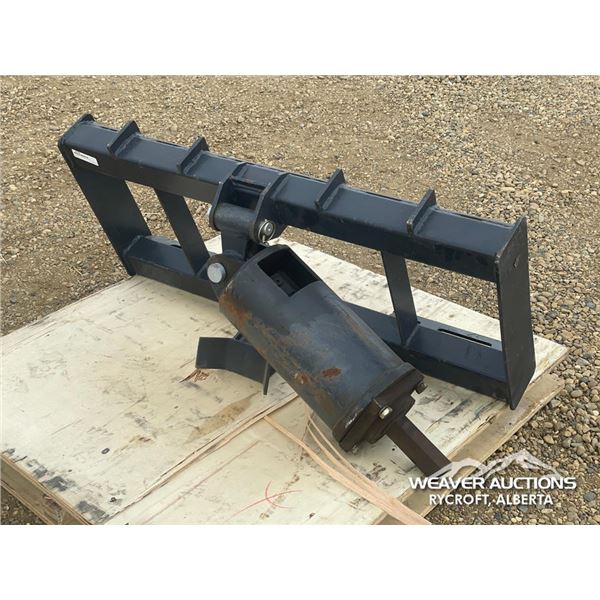 SKID STEER ATTACHMENT PLATE