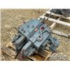 Image 3 : EXCAVATOR CONTROL VALVE