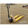 Image 1 : INDUSTRIAL PALLET JACK