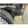 Image 47 : MACK R600 S/A BED TRUCK