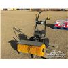 Image 1 : 32 IN. SNOW SWEEPER