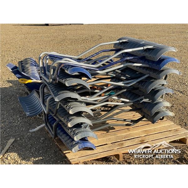 QTY OF SNOW SHOVELS
