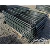 Image 1 : (25) 7 FT. MESH PANNELS