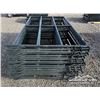 Image 3 : (24) 7 FT. PANNELS