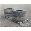 Image 2 : (4) 445/65R22.5 TIRES